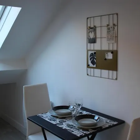 Pyrene Holidays - Le Grand - 4 Etoiles A 2 Pas Des Thermes De Les Bains